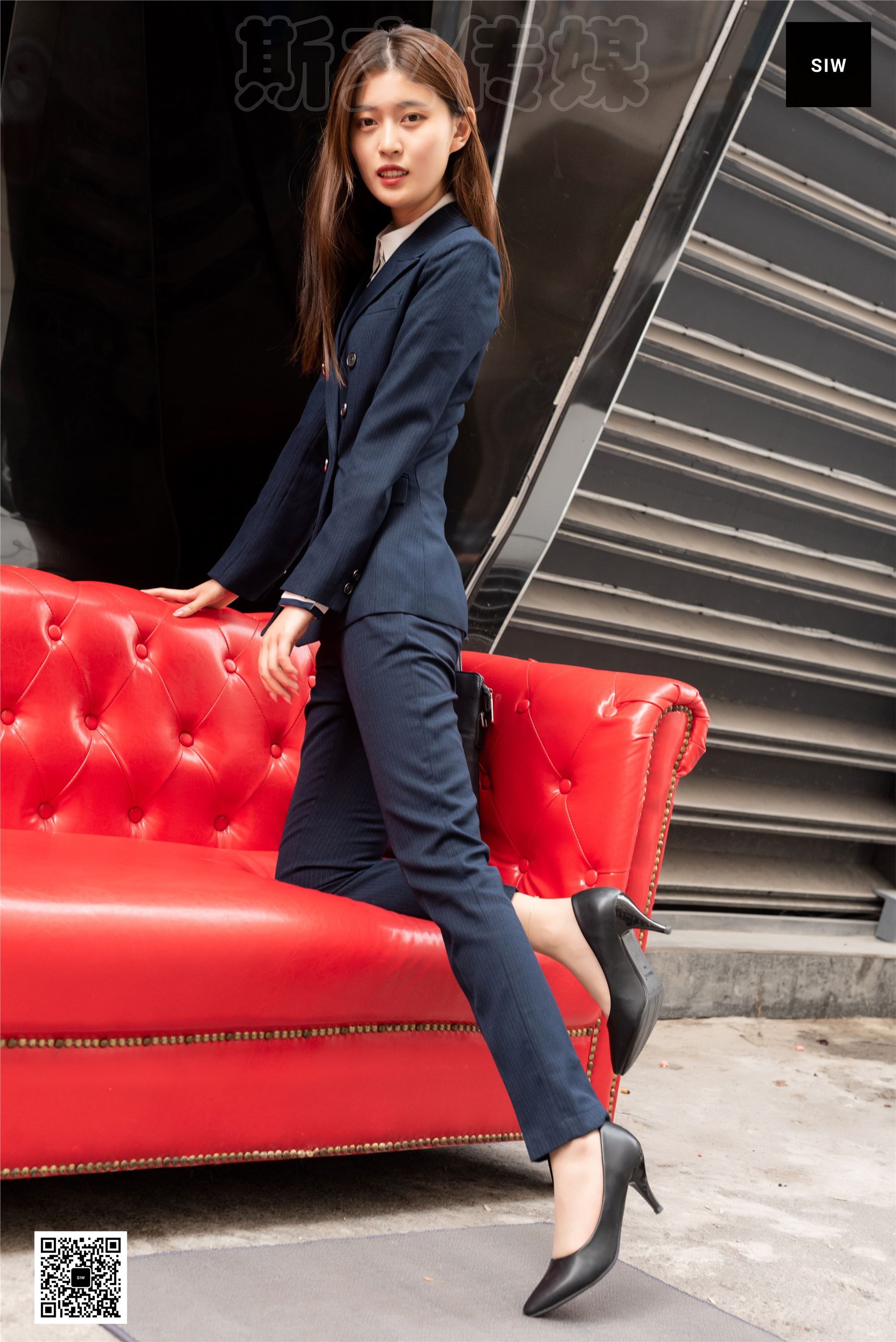 SIW斯文传媒 055 时尚气质OL职业双排扣西装制服 - 甄珍